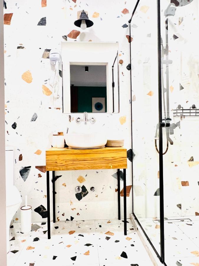 Mohika Boutique Aparthotel ティビリシ エクステリア 写真